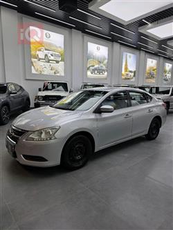 نیسان سێنترا